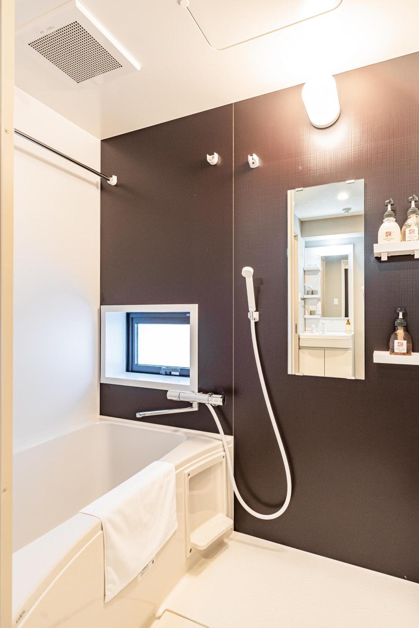 Apartment Hotel 11 Umeda Kamiyama أوساكا المظهر الخارجي الصورة